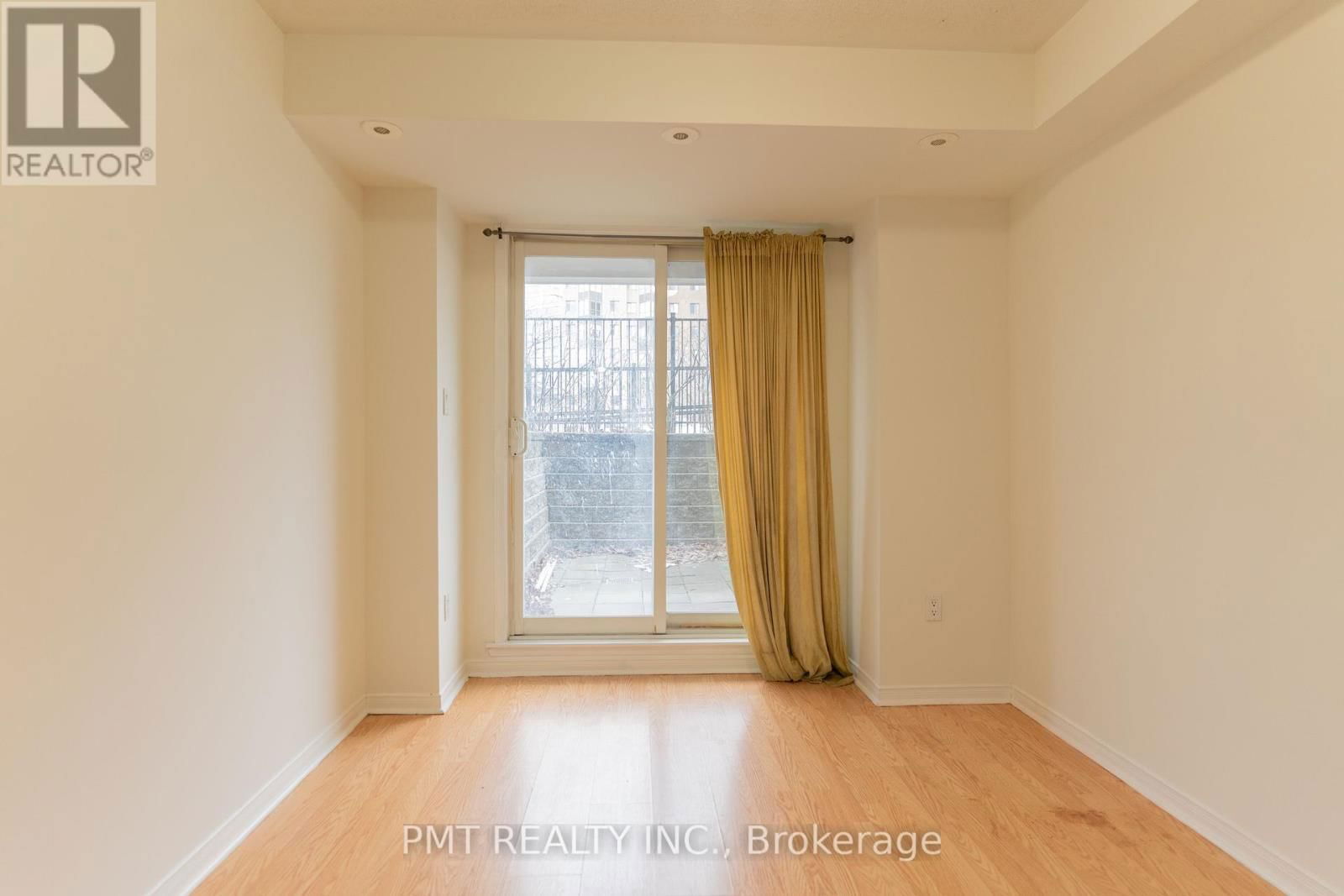 126 - 316 JOHN STREET Image 17