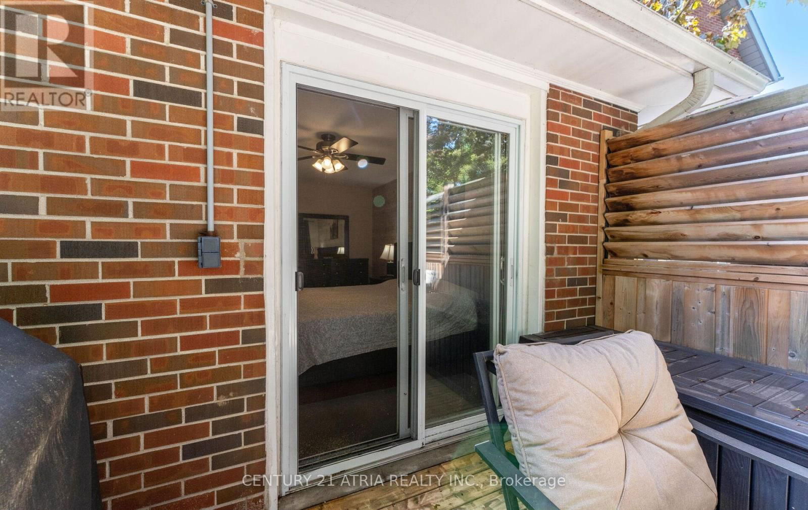23 JERMAN STREET Image 16