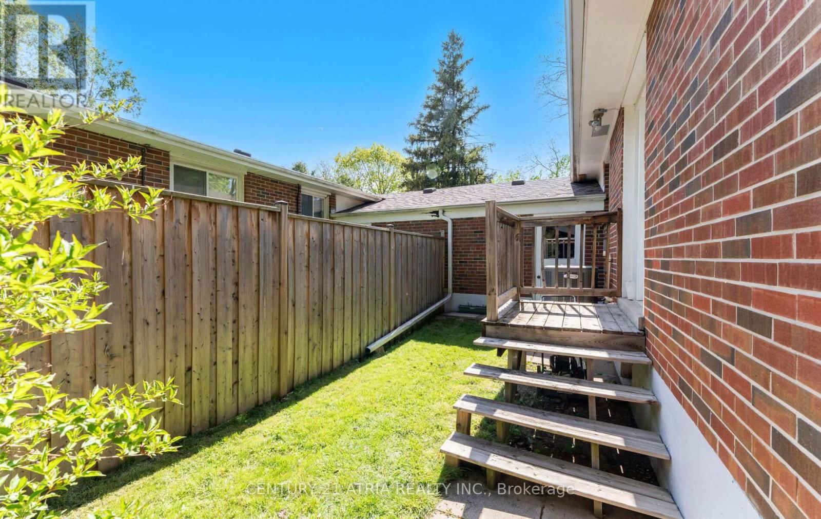 23 JERMAN STREET Image 22