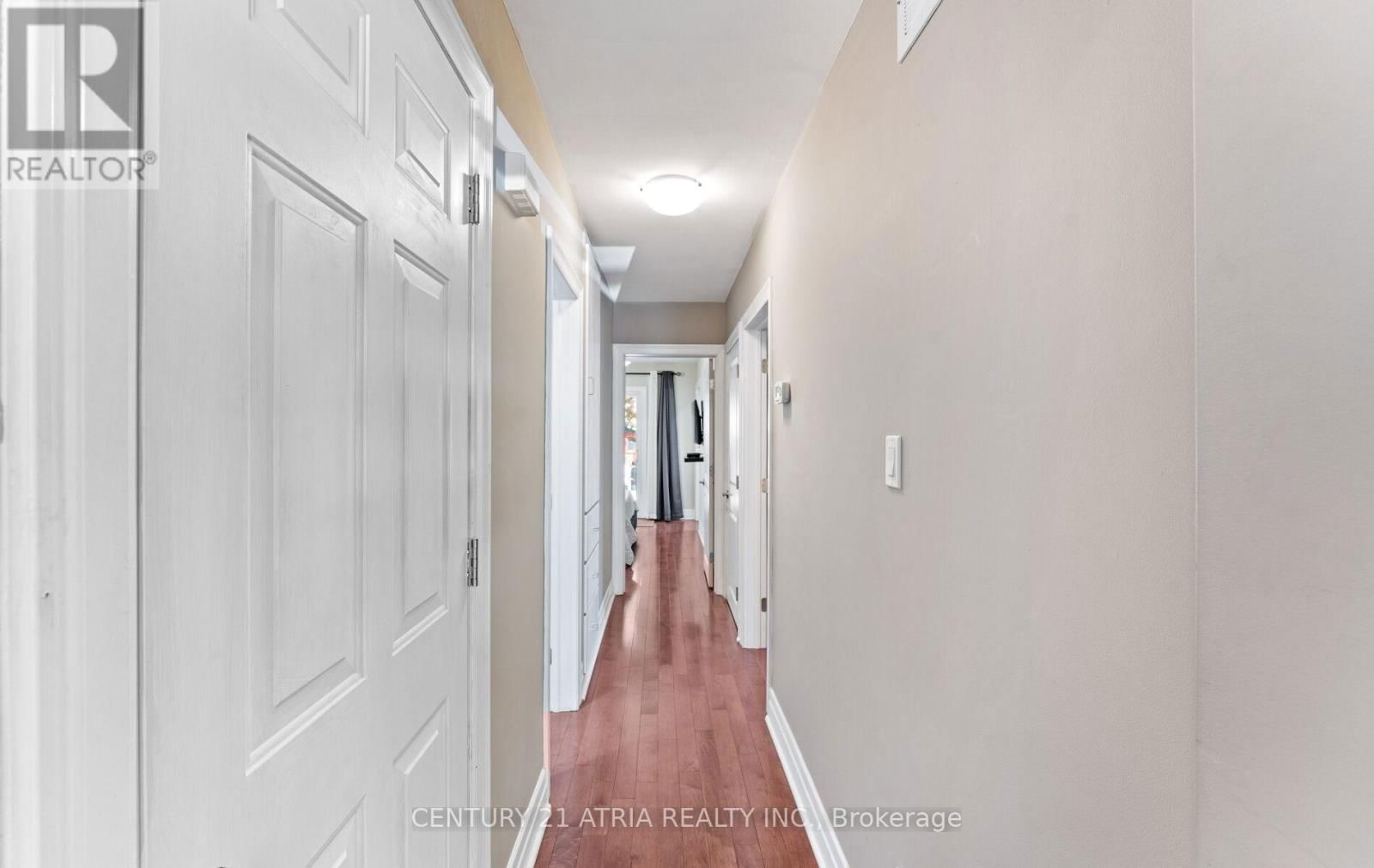 23 JERMAN STREET Image 31
