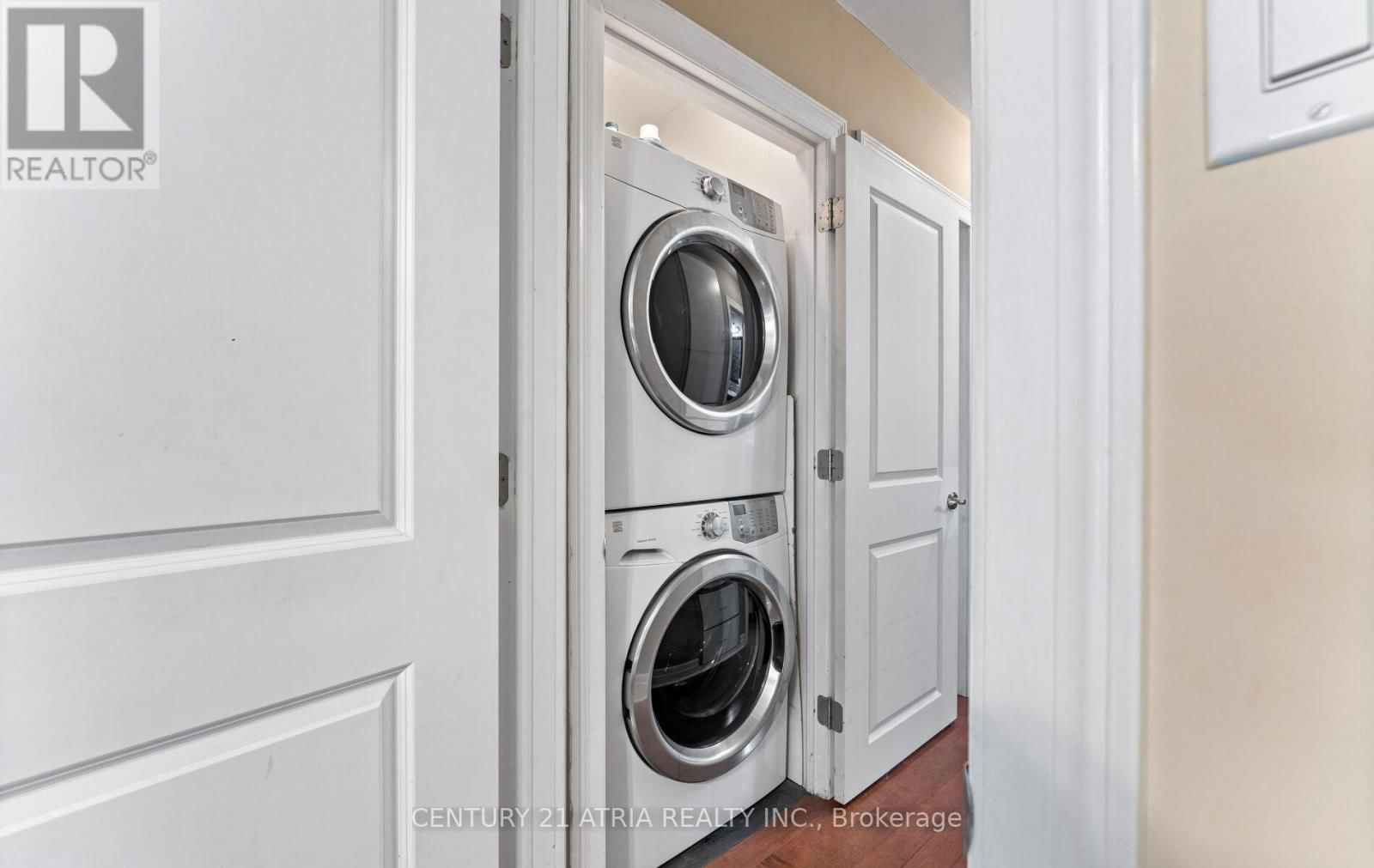 23 JERMAN STREET Image 37