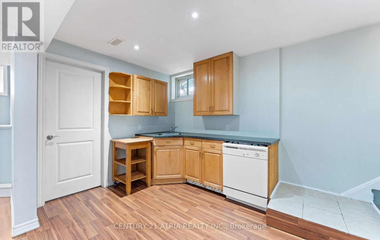 23 JERMAN STREET Image 6