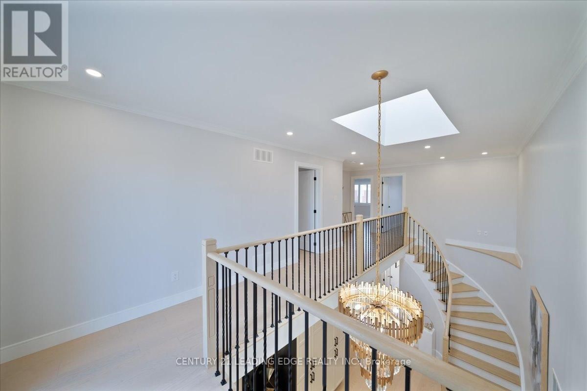 157 JEANNE DRIVE Image 14