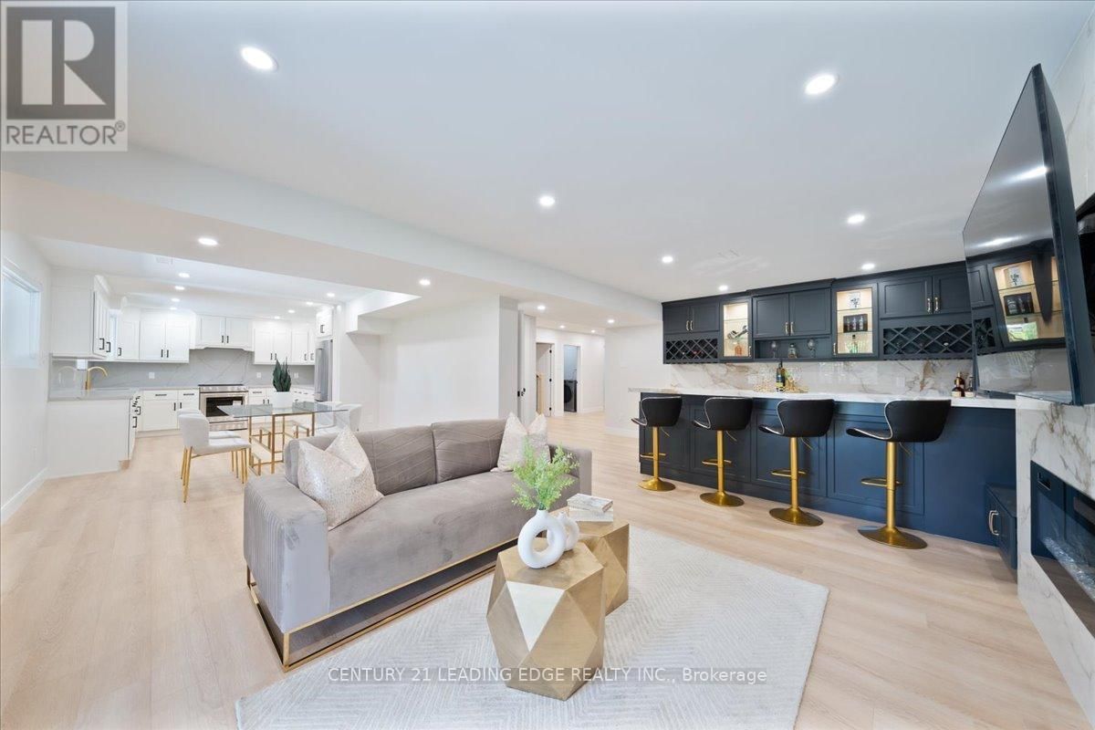 157 JEANNE DRIVE Image 30