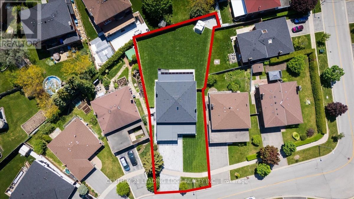 157 JEANNE DRIVE Image 46