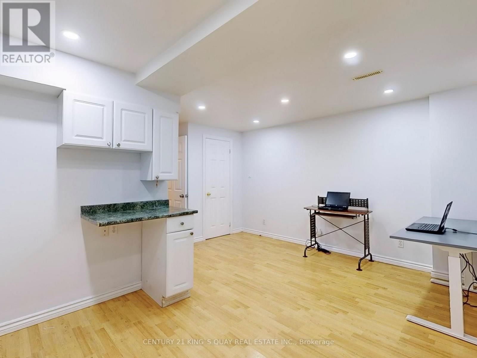 116 REDKEY DRIVE Image 34