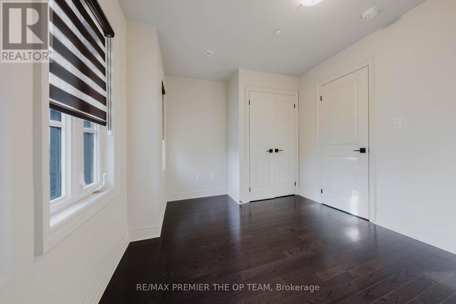 4 - 8347 KIPLING AVENUE Image 26