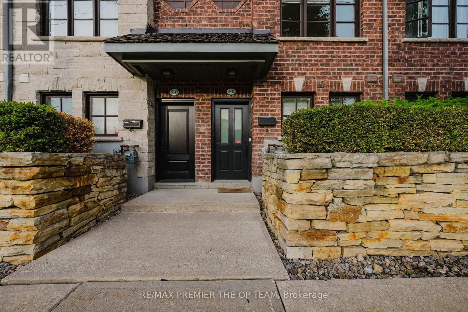 4 - 8347 KIPLING AVENUE Image 4