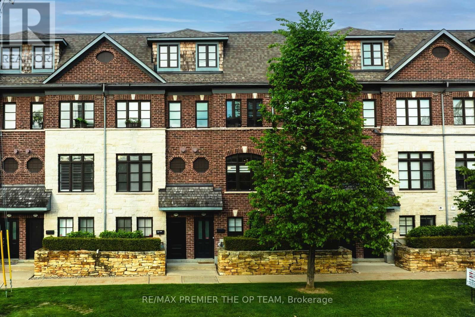 4 - 8347 KIPLING AVENUE Image 40