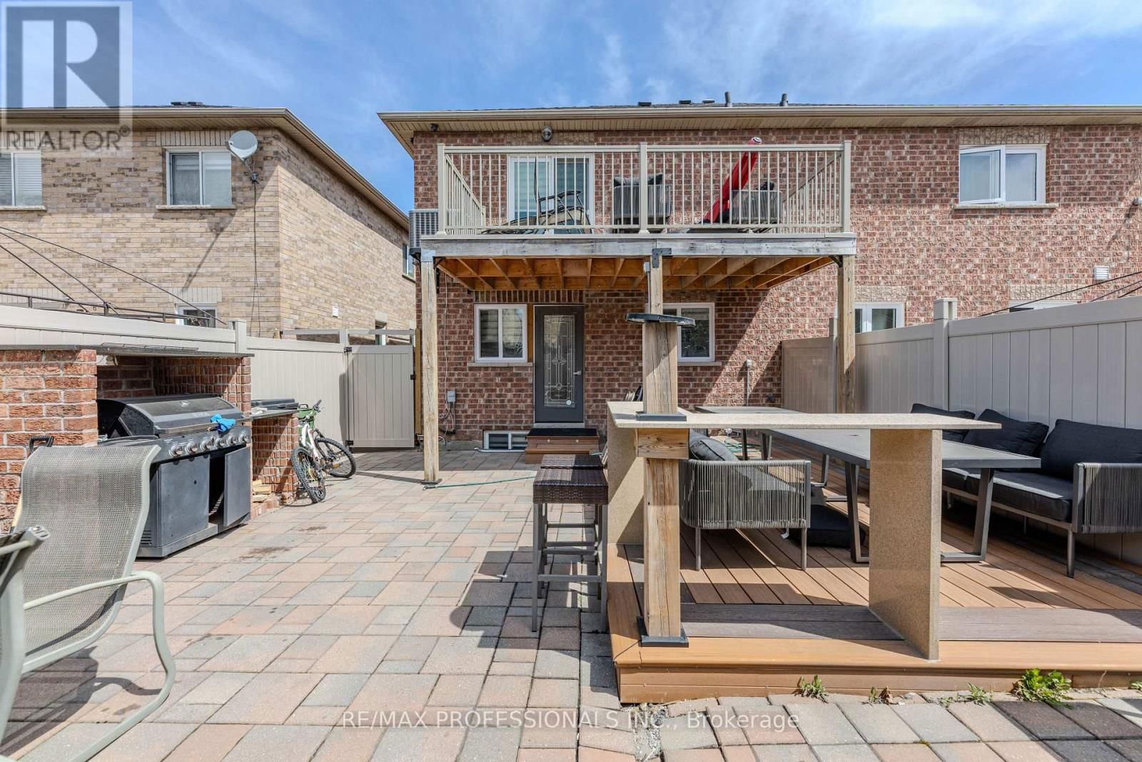 1 - 295 DEEPSPRINGS CRESCENT Image 23
