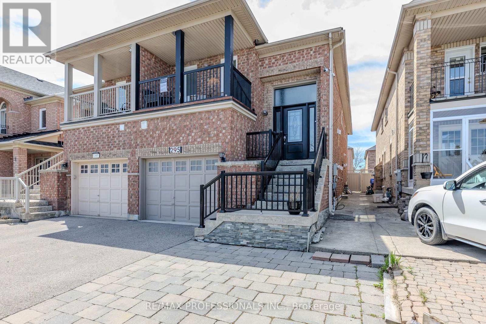 1 - 295 DEEPSPRINGS CRESCENT Image 32