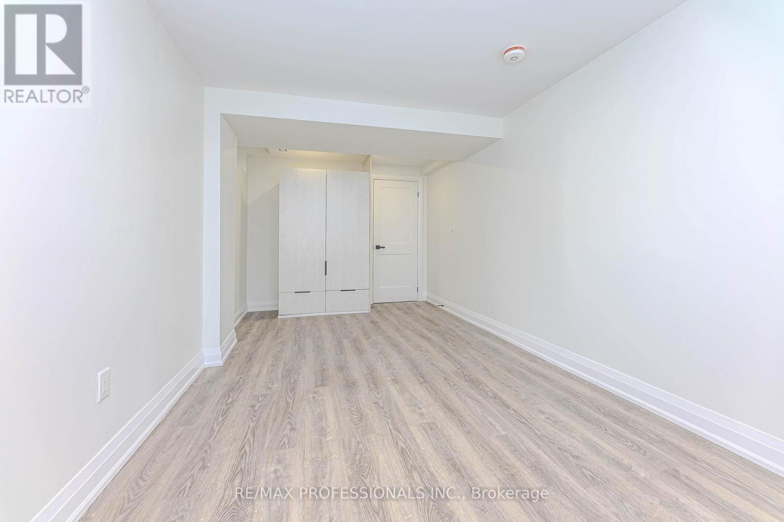 1 - 295 DEEPSPRINGS CRESCENT Image 47