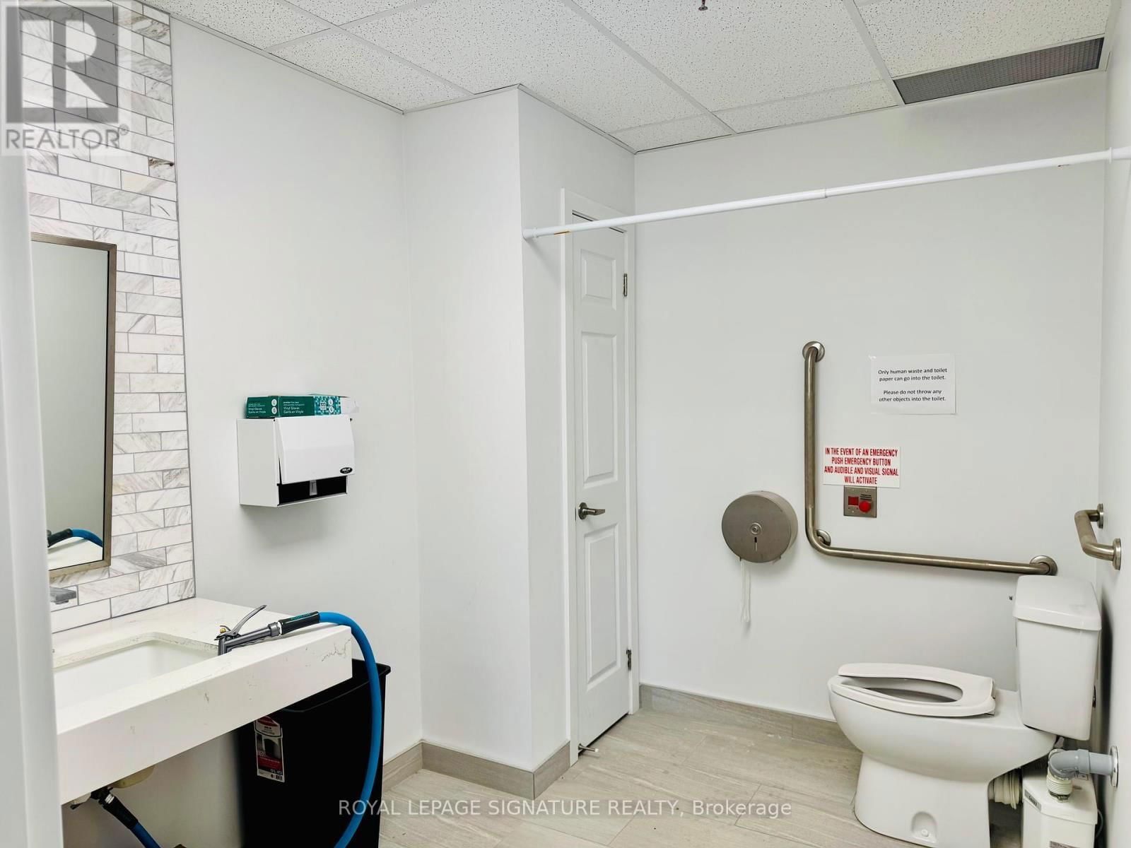 Unit 109 - 3330 BUR OAK AVENUE Image 9