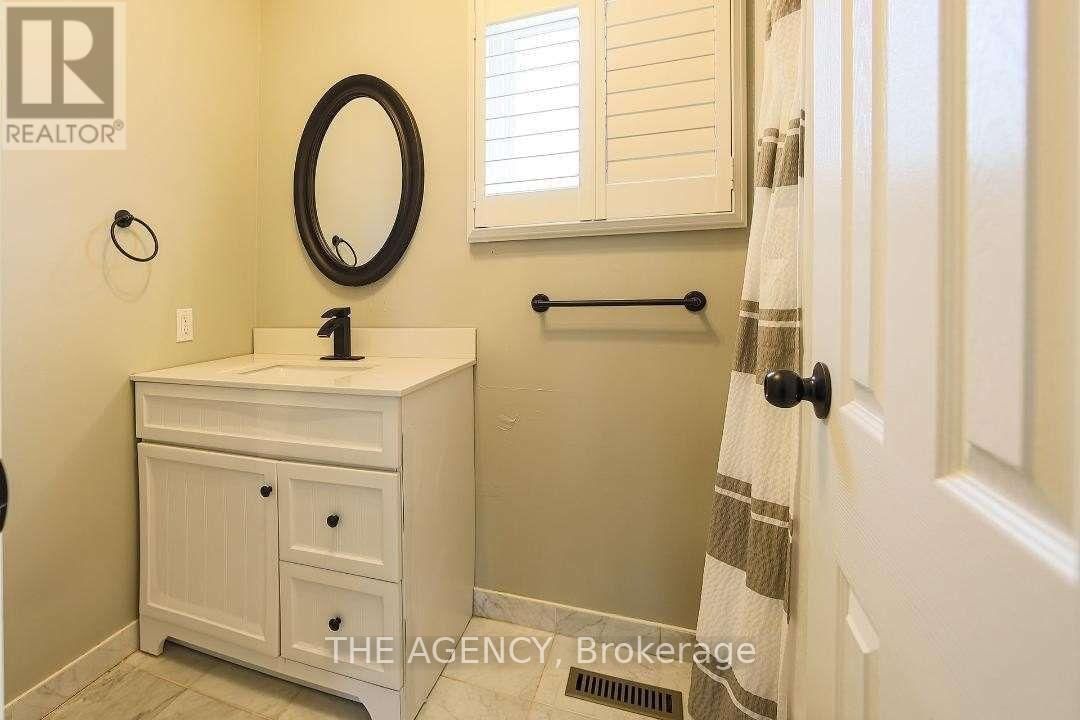31 BRUNTON PLACE Image 20