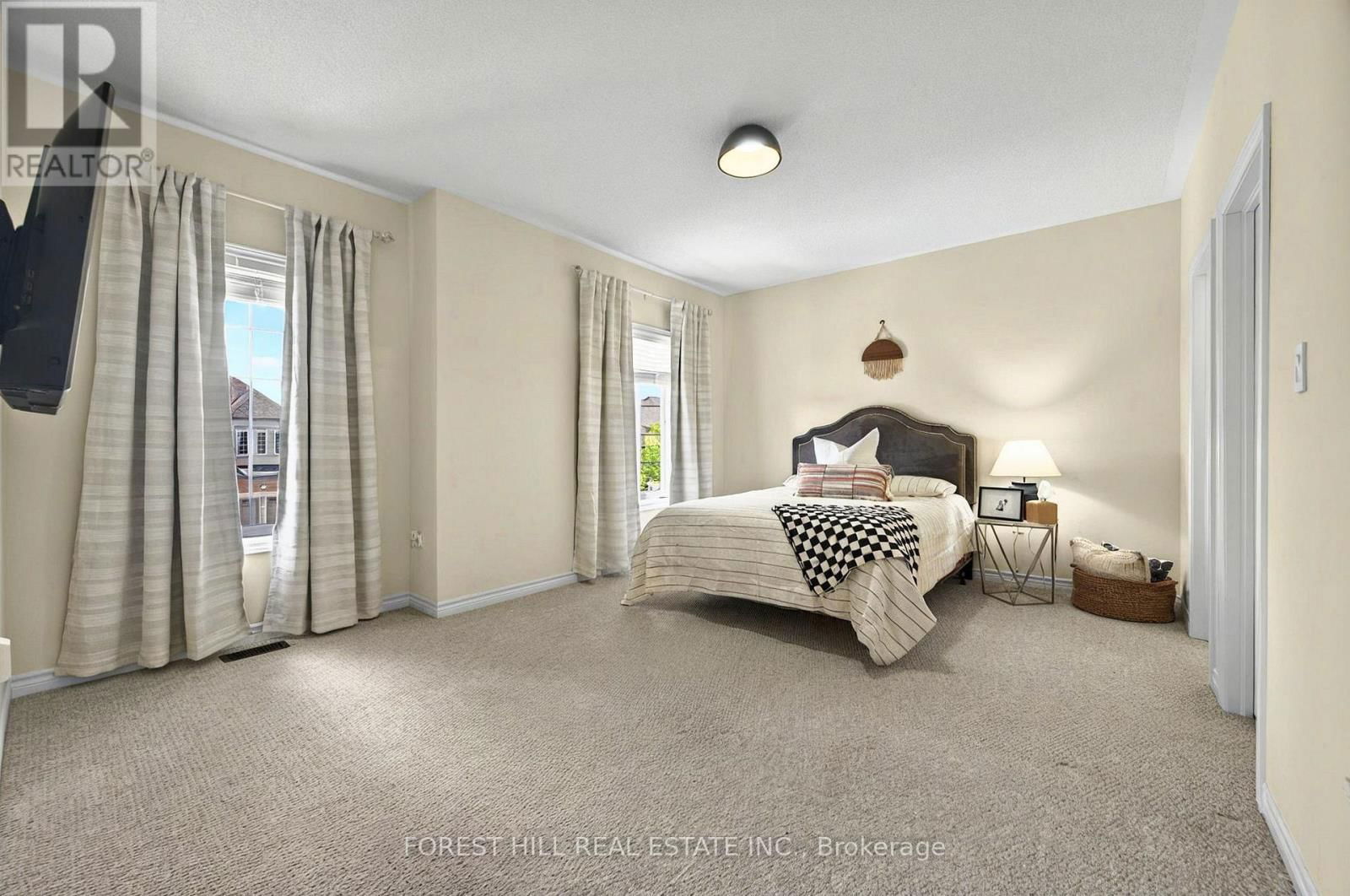 67 ALF NEELY WAY Image 17
