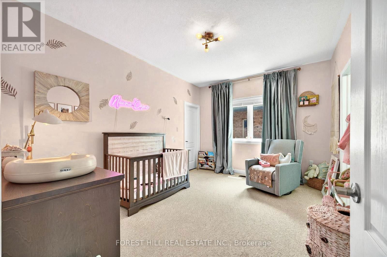 67 ALF NEELY WAY Image 22