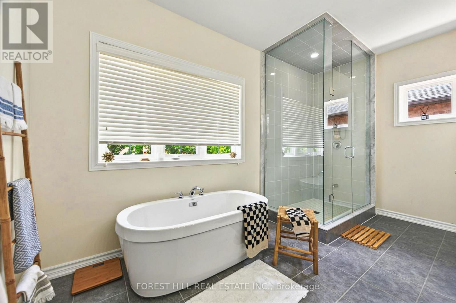 67 ALF NEELY WAY Image 32