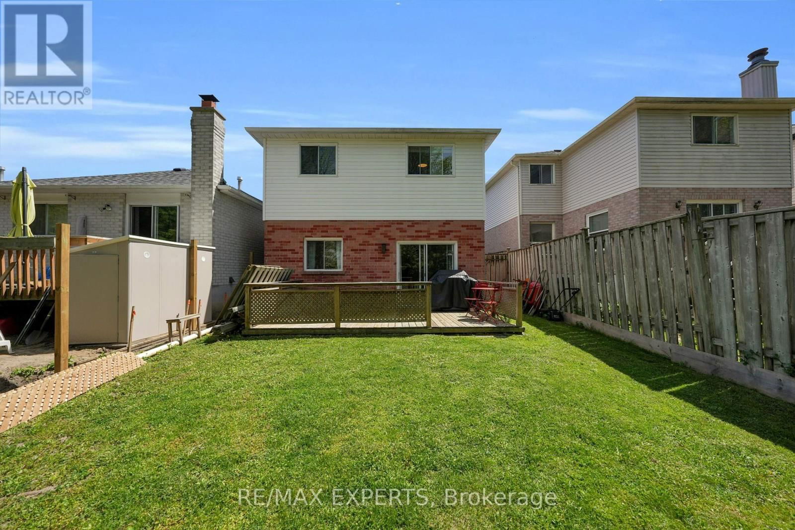83 GRAY AVENUE Image 29