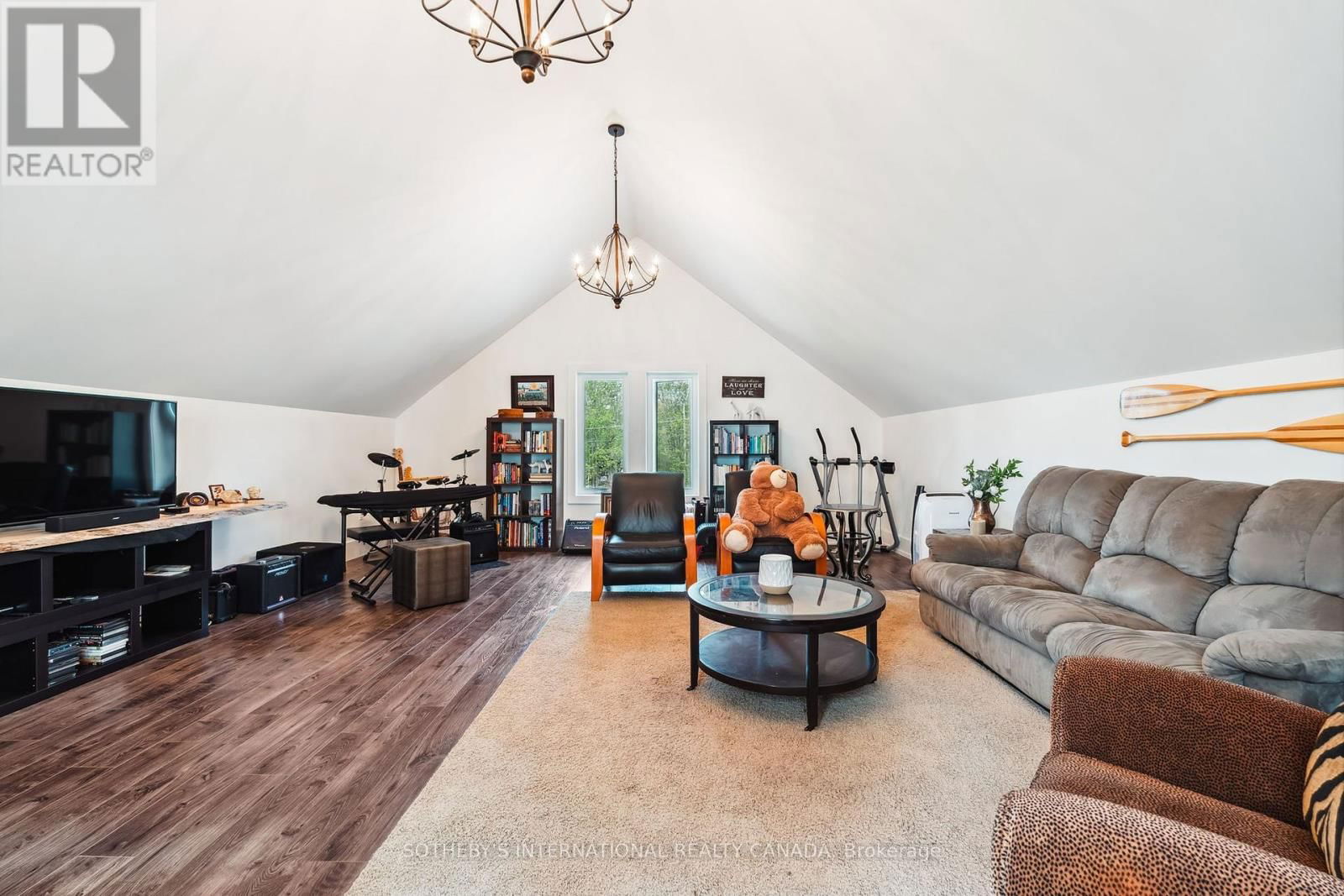 544 MILNE ROAD Image 34