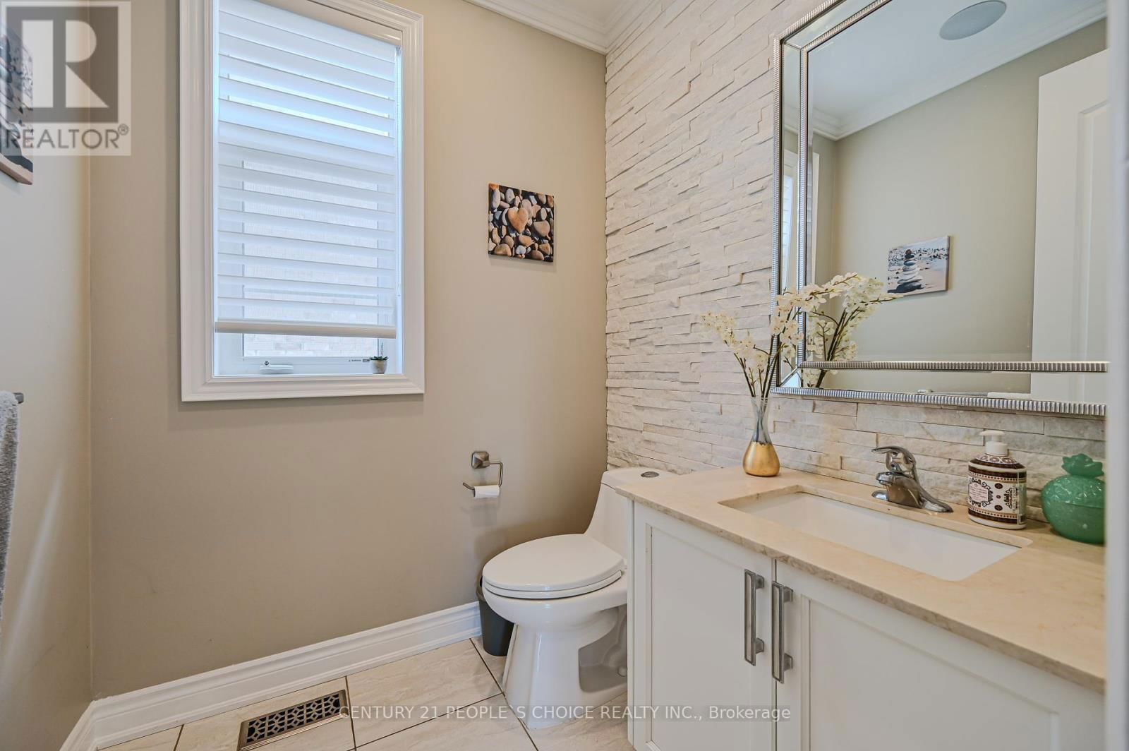 39 MUNSIE DRIVE Image 19