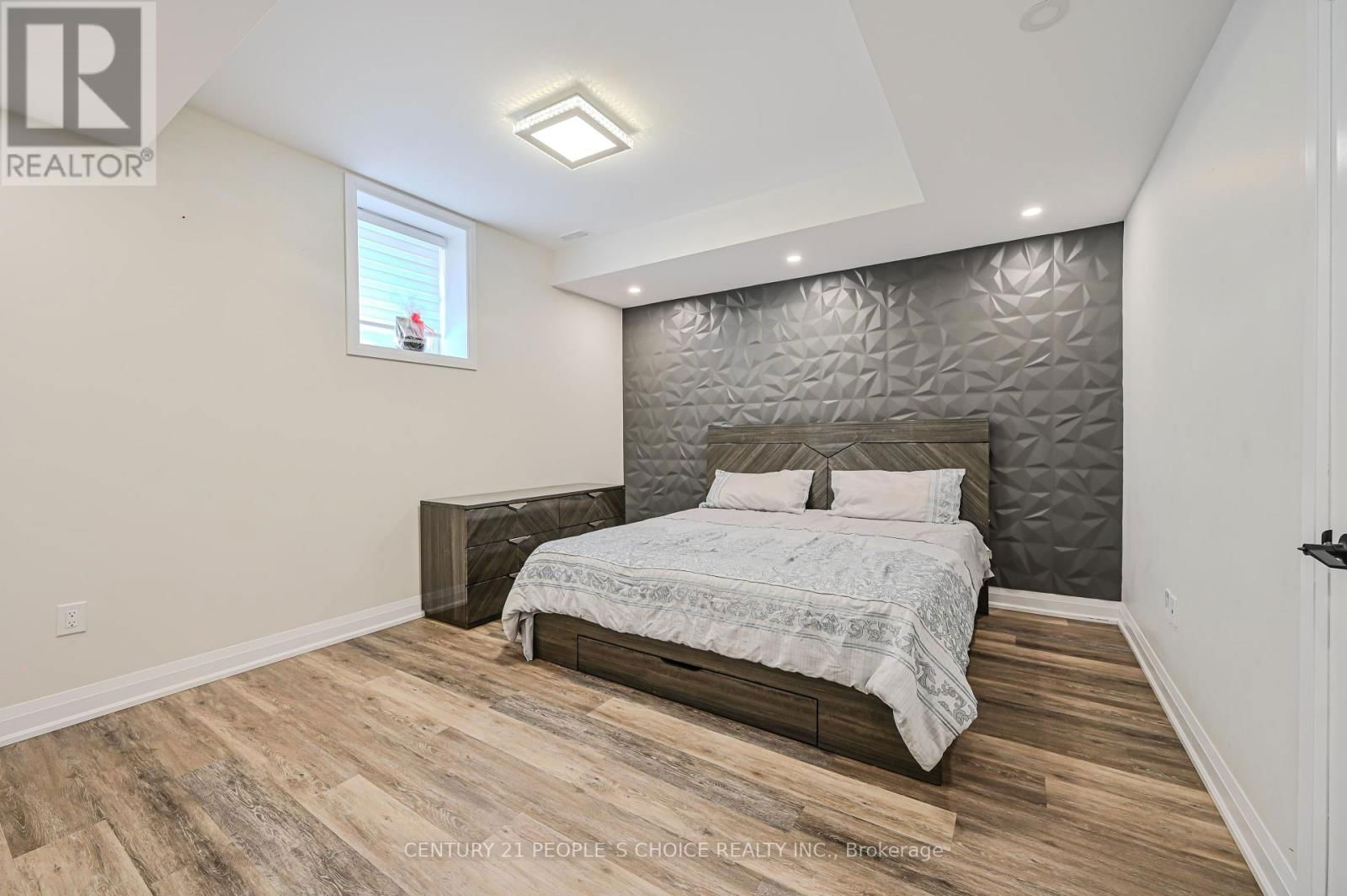 39 MUNSIE DRIVE Image 42