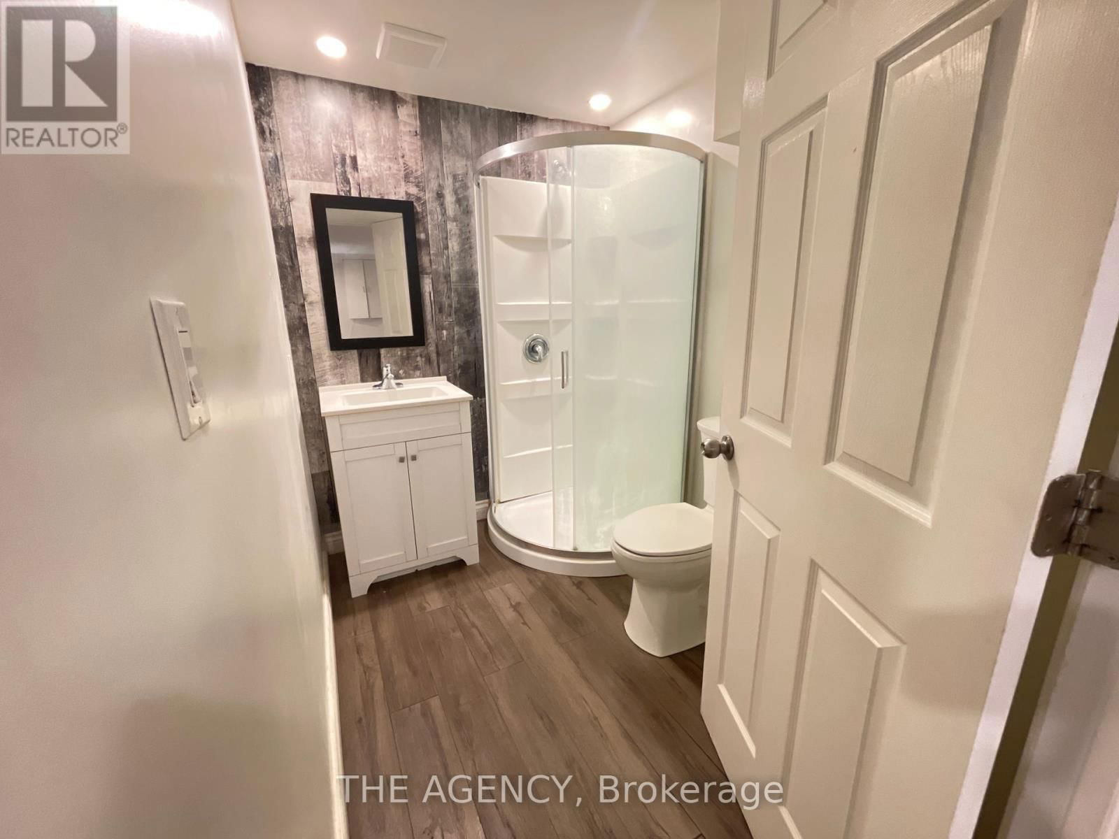 310 PRIMROSE LANE Image 25