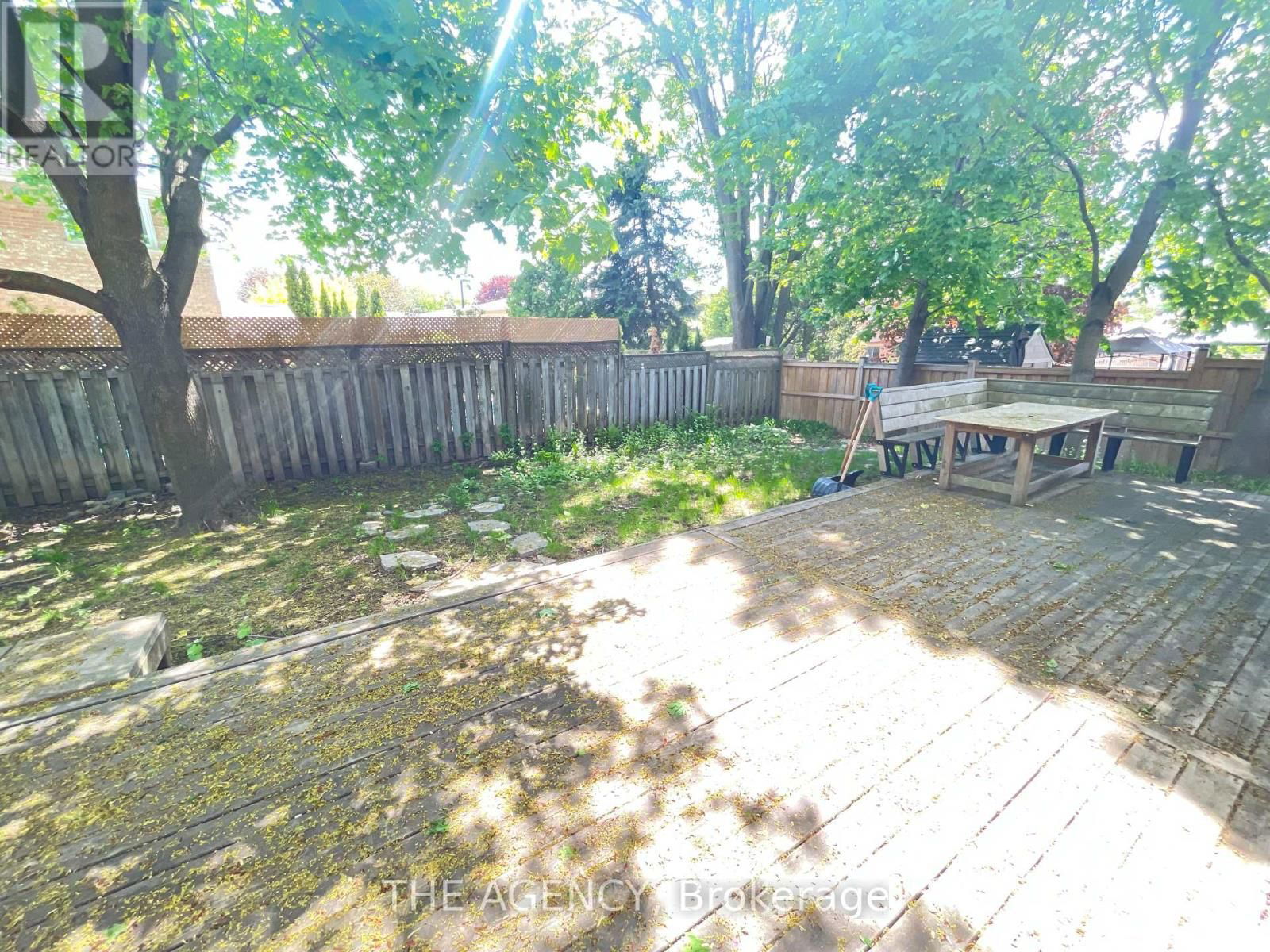 310 PRIMROSE LANE Image 26