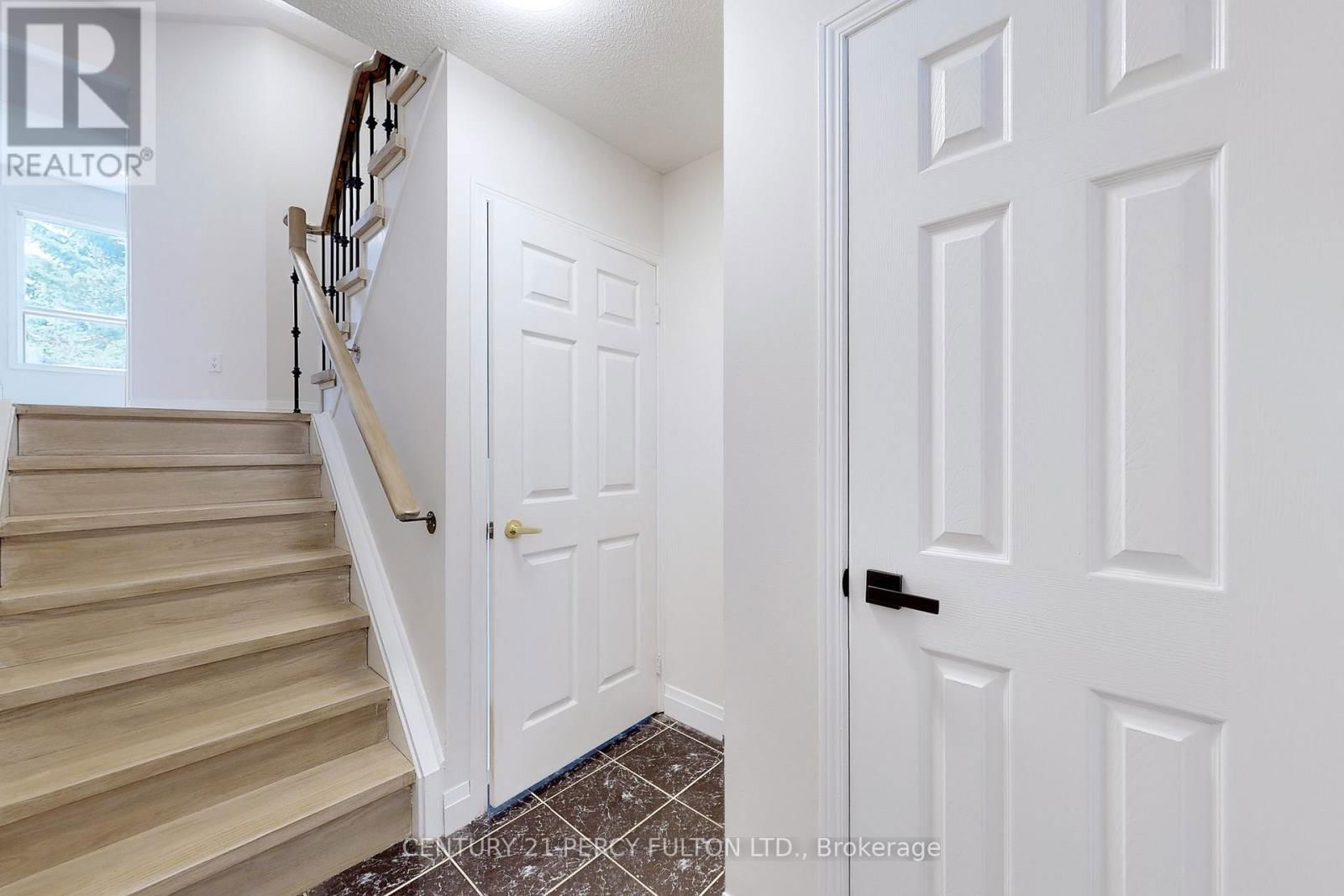 35 BOWLER STREET Image 14