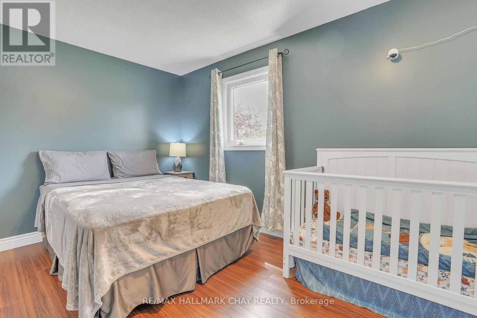 215 MCGEORGE AVENUE Image 19