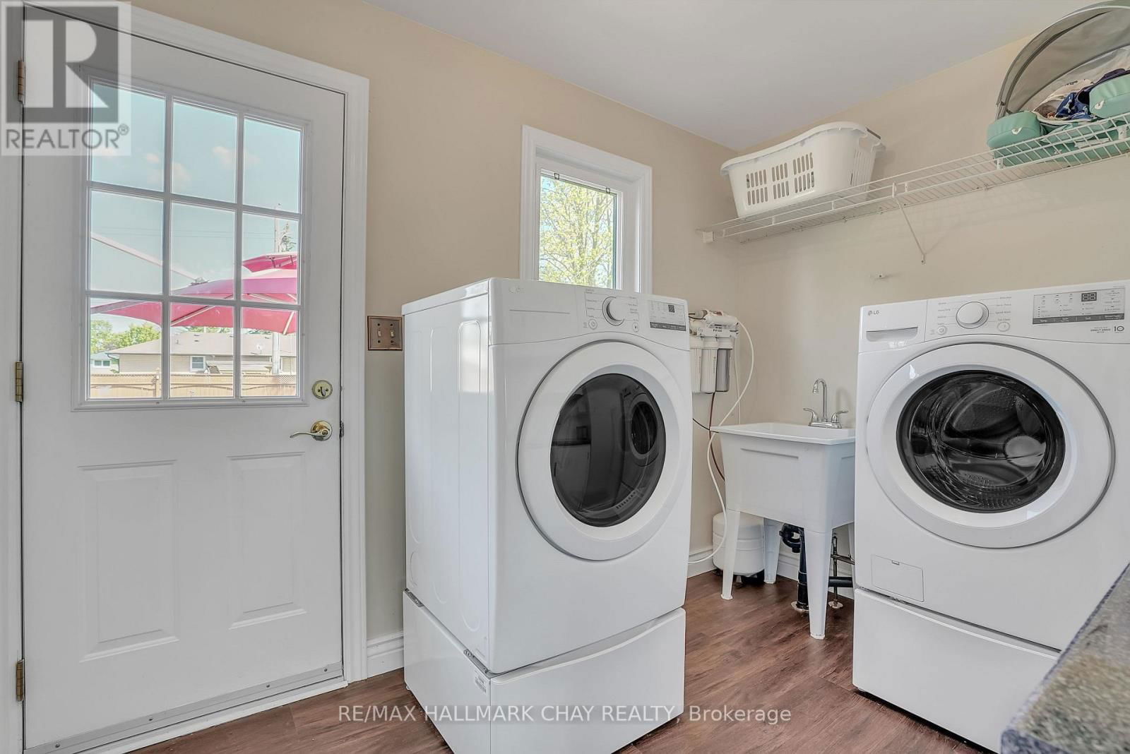 215 MCGEORGE AVENUE Image 26