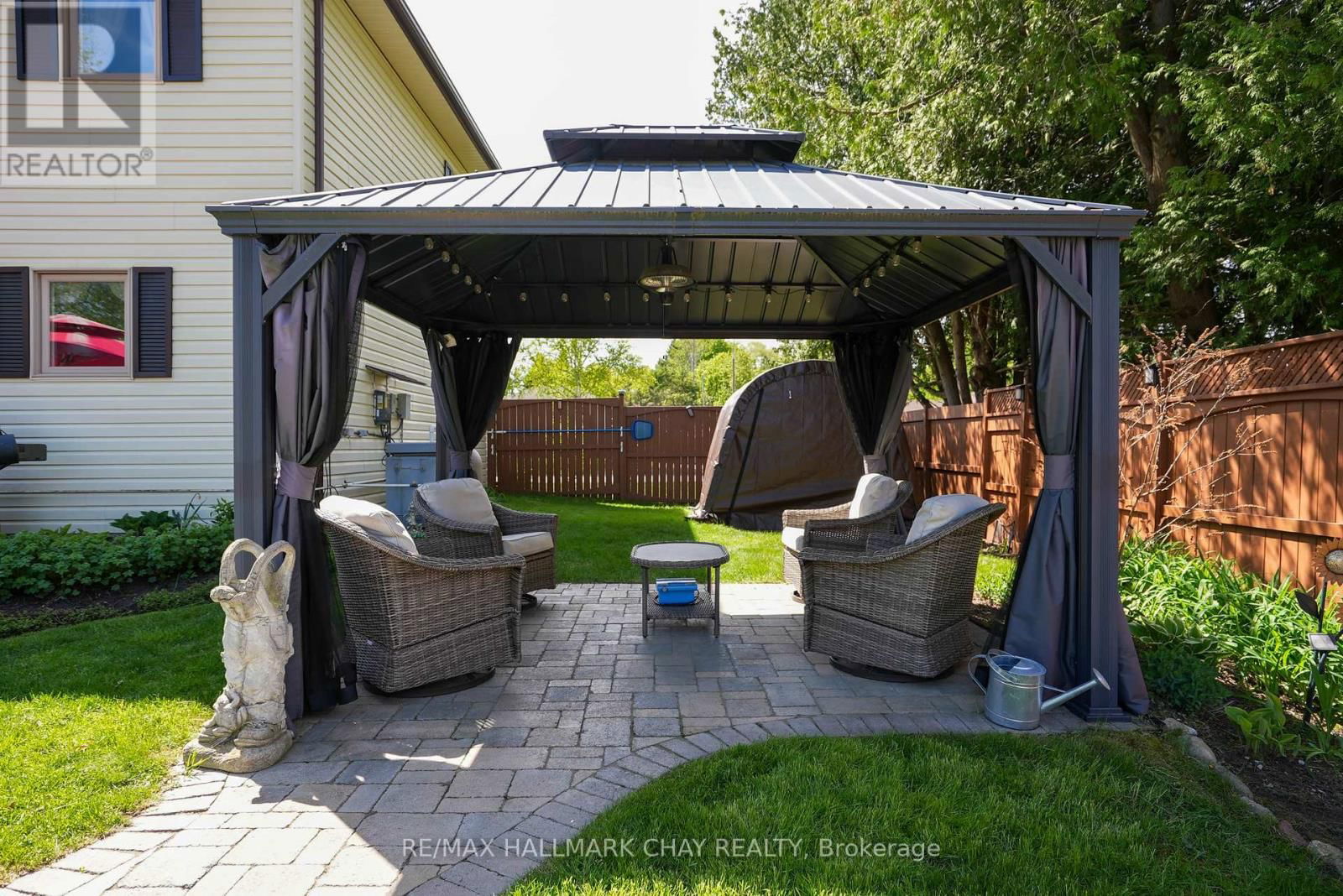 215 MCGEORGE AVENUE Image 34