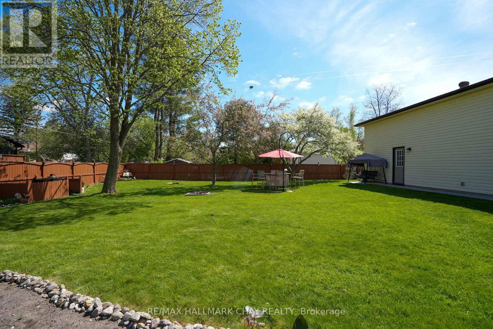 215 MCGEORGE AVENUE Image 35