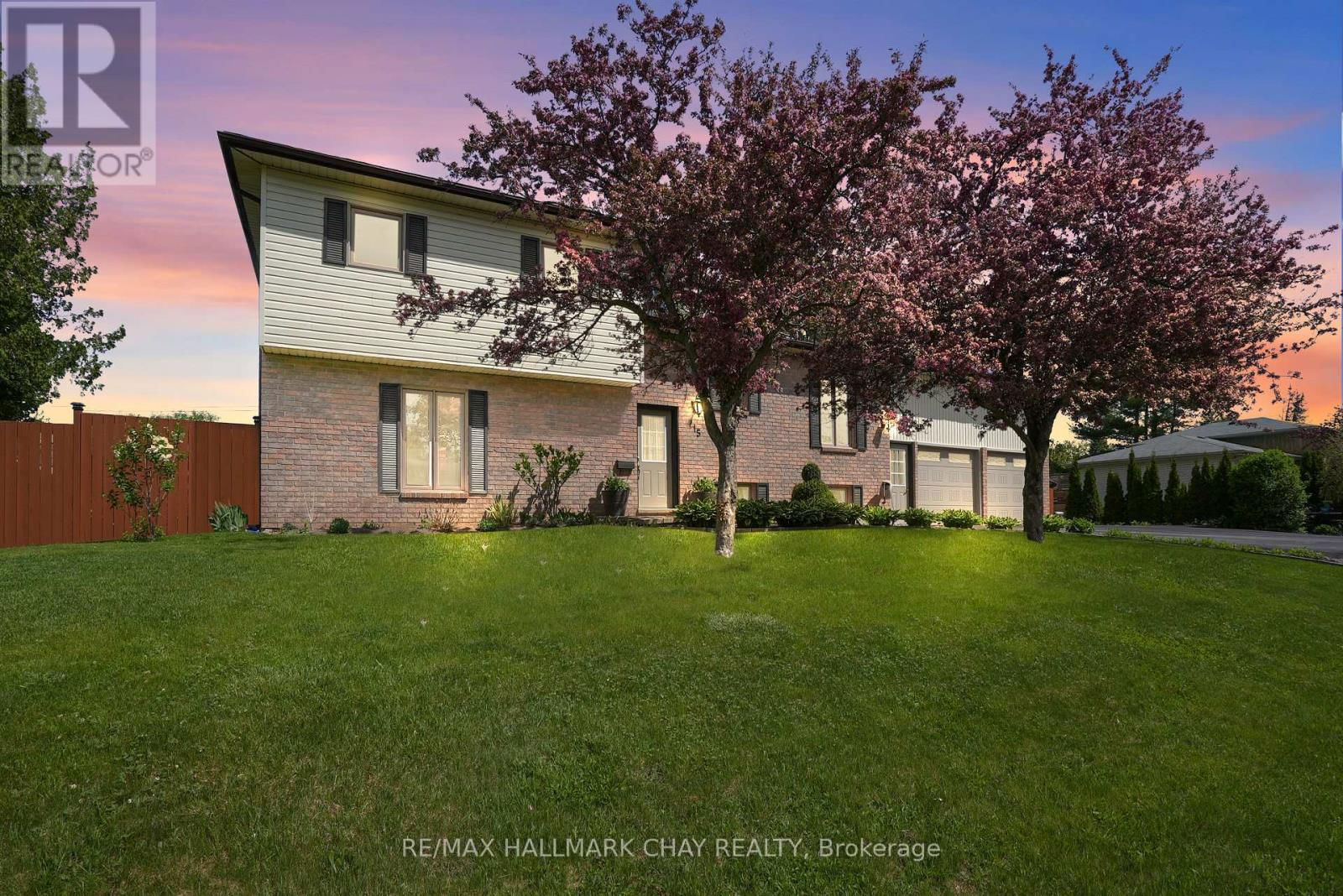 215 MCGEORGE AVENUE Image 4