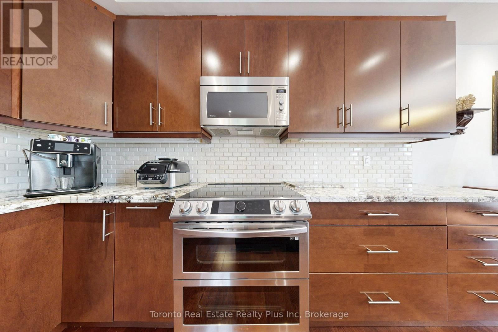 1 WATSON DRIVE Image 21