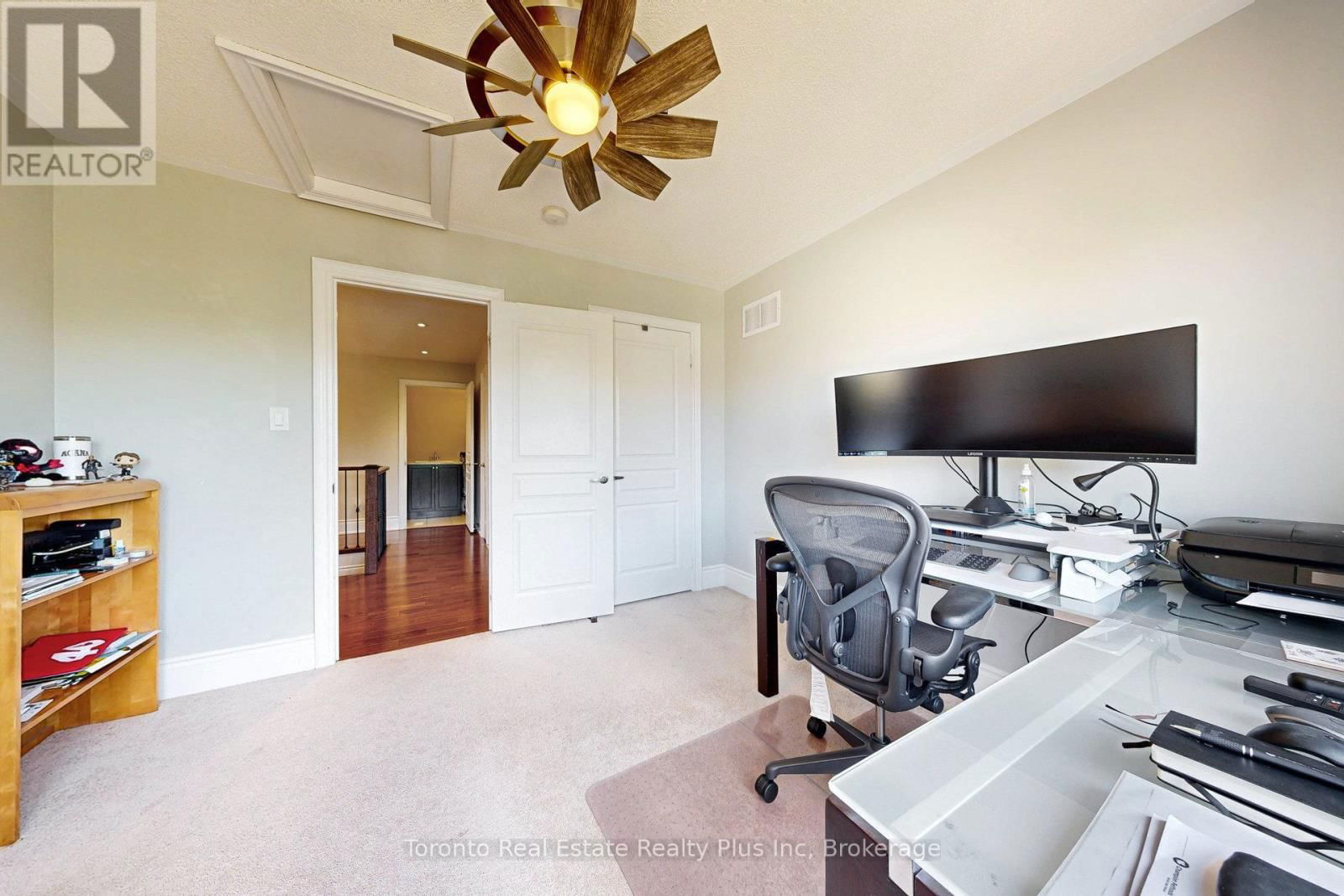 1 WATSON DRIVE Image 29