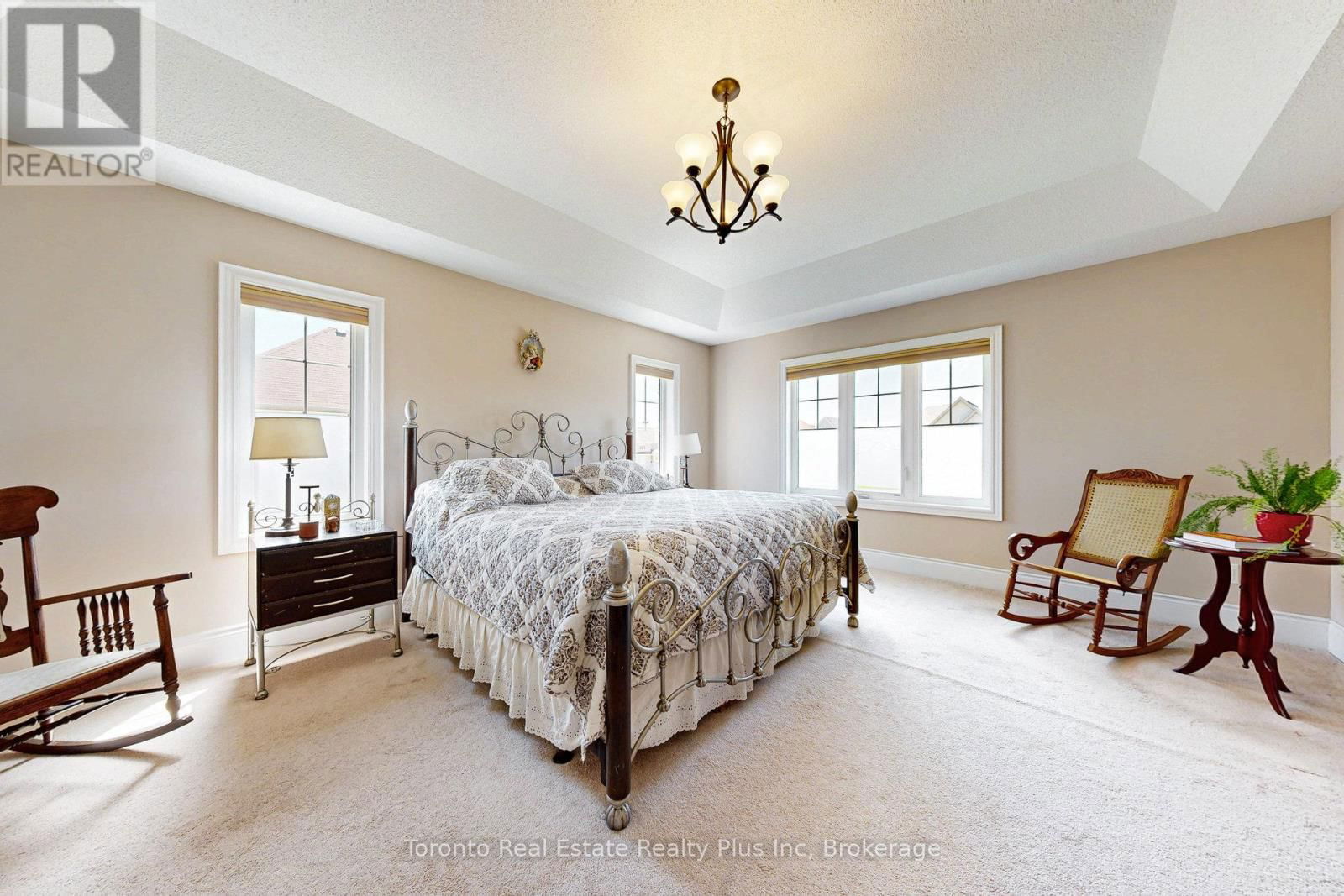 1 WATSON DRIVE Image 35