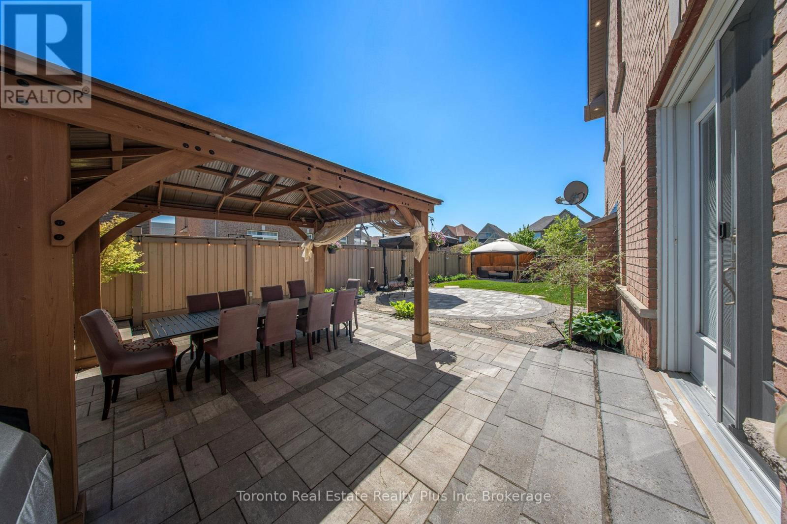 1 WATSON DRIVE Image 44