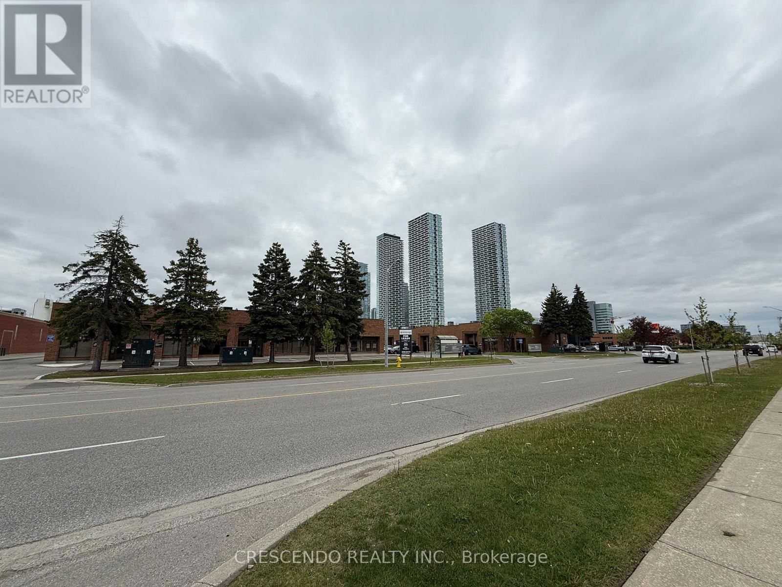 10 - 259 EDGELEY BOULEVARD Image 14