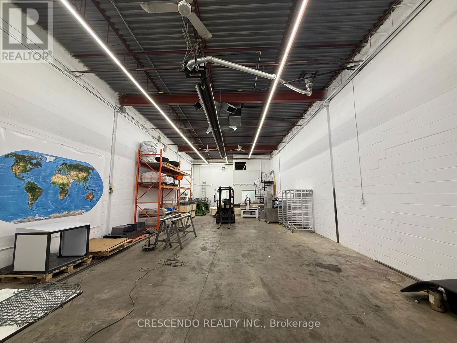 10 - 259 EDGELEY BOULEVARD Image 9