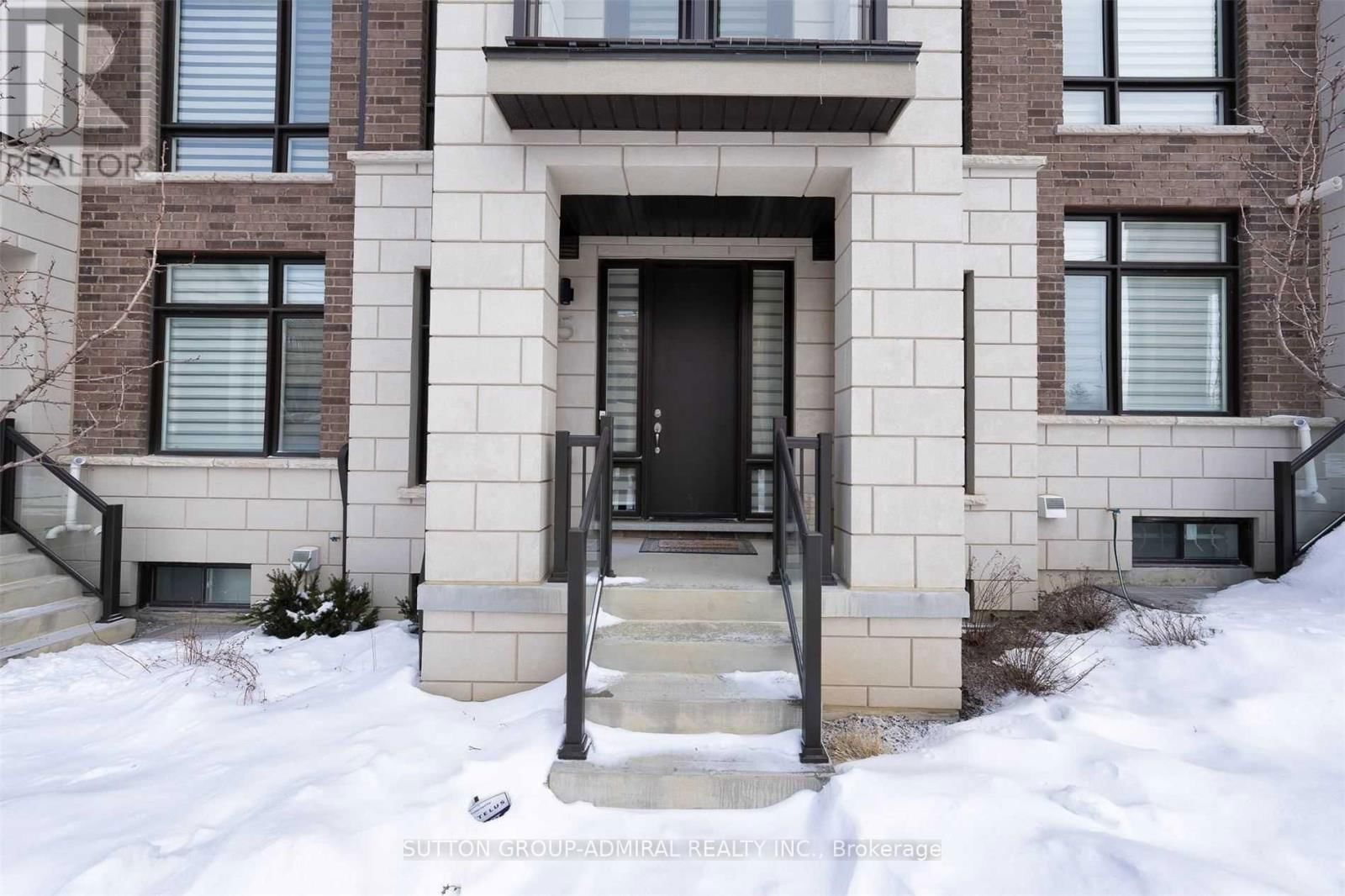 5 MCCACHEN STREET WEST Image 4