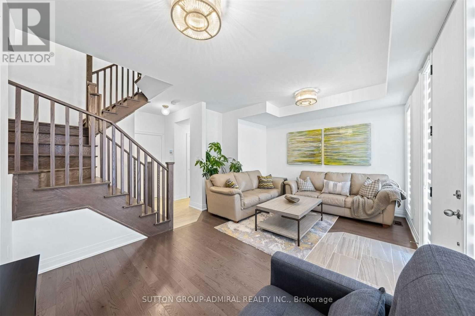 5 MCCACHEN STREET WEST Image 9