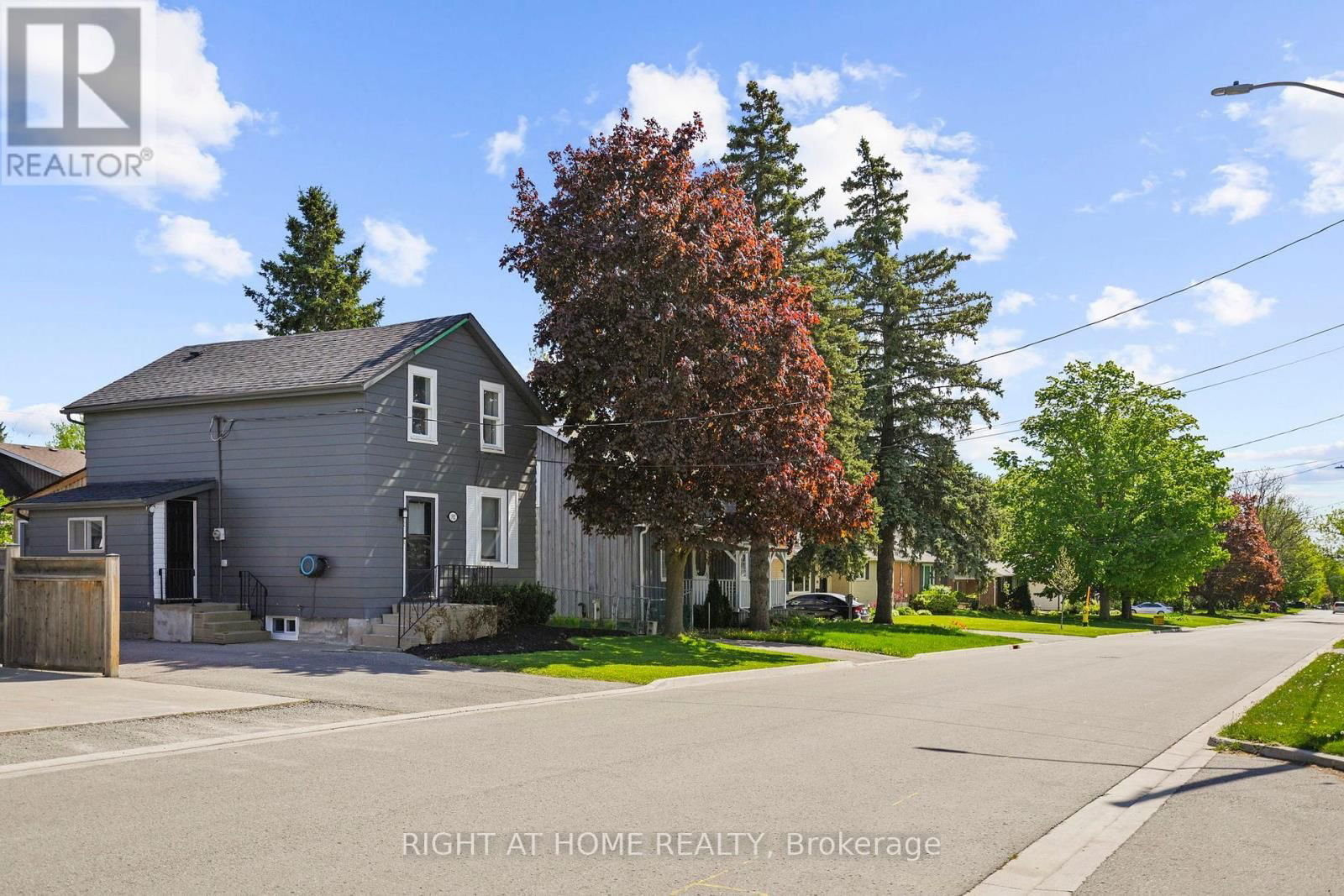 392 STOUFFER STREET Image 5
