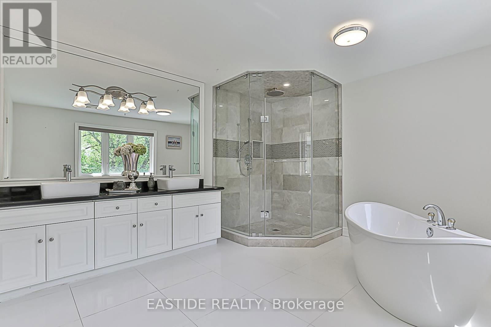 27 BRIMWOOD CRESCENT Image 21
