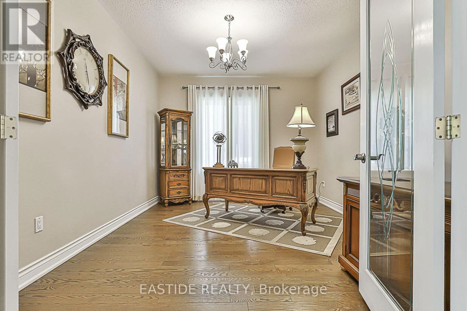 27 BRIMWOOD CRESCENT Image 9