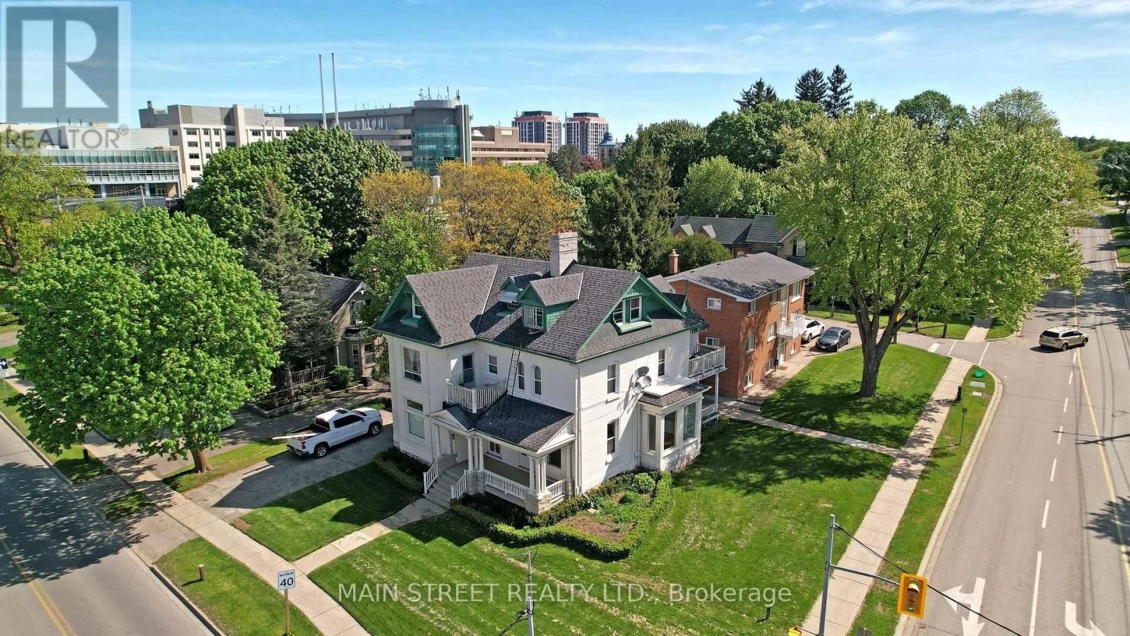 589 QUEEN STREET Image 1