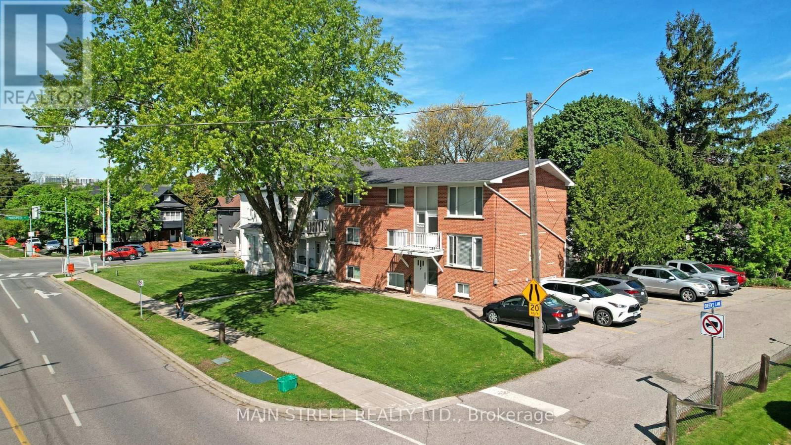 589 QUEEN STREET Image 2