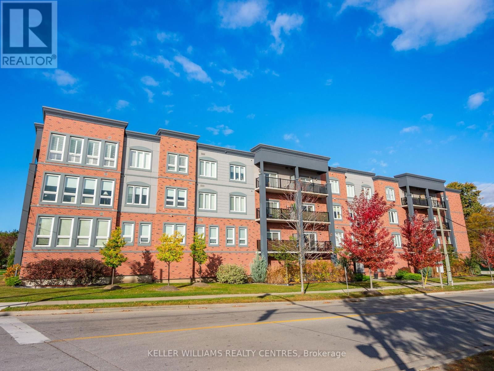 206 - 43 DALE DRIVE Image 2