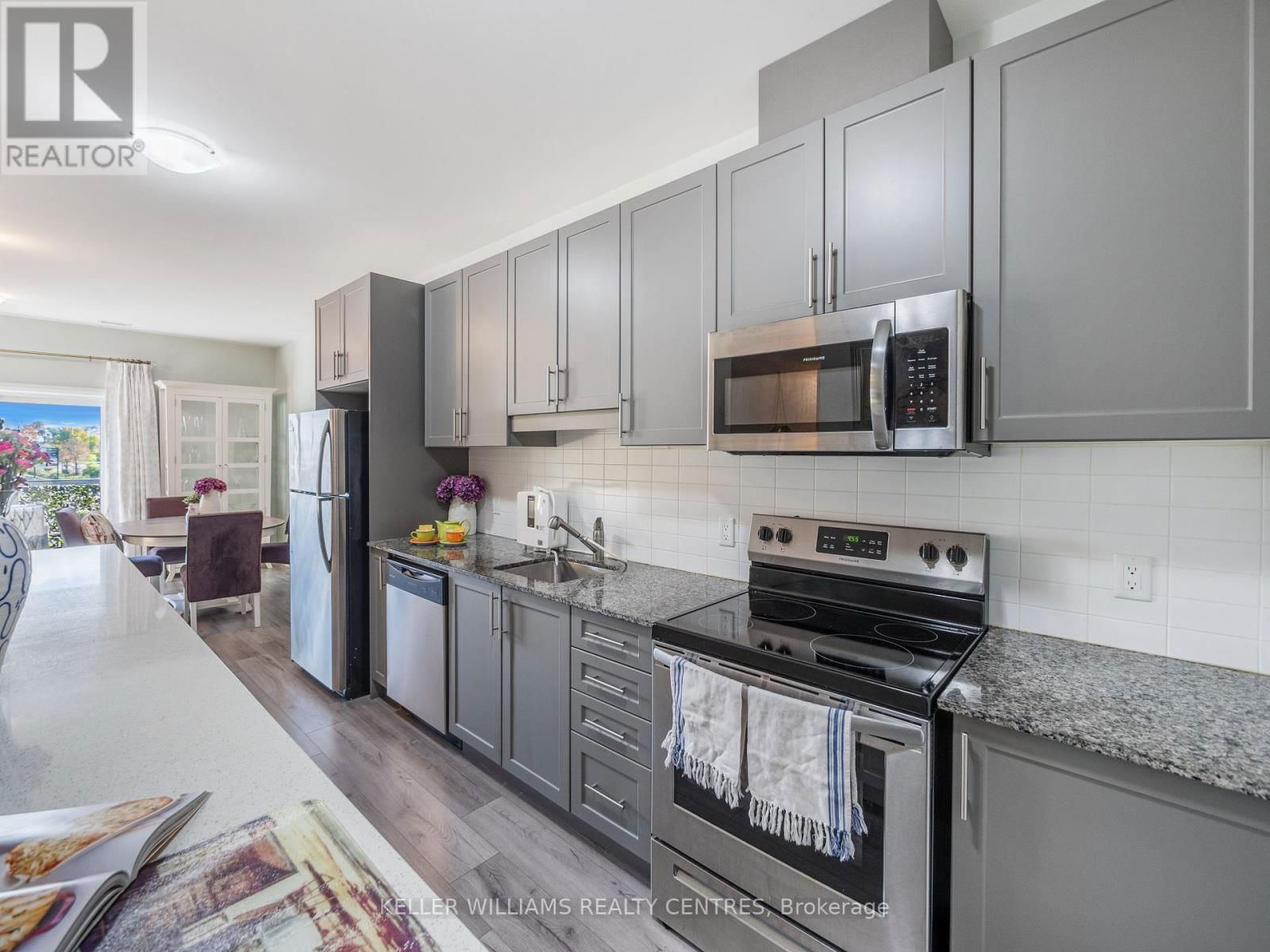 206 - 43 DALE DRIVE Image 9