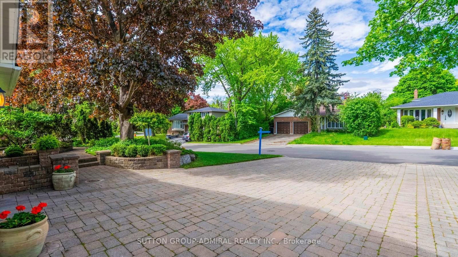3 BLUE SPRUCE LANE Image 4