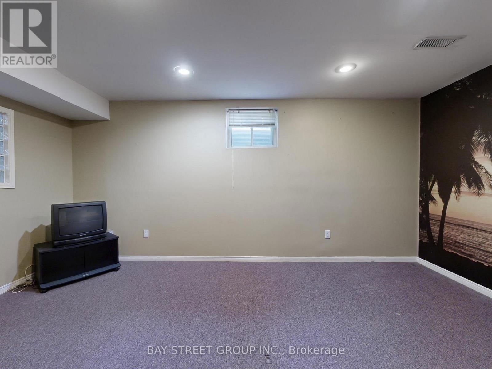 1 LUNAU LANE Image 37